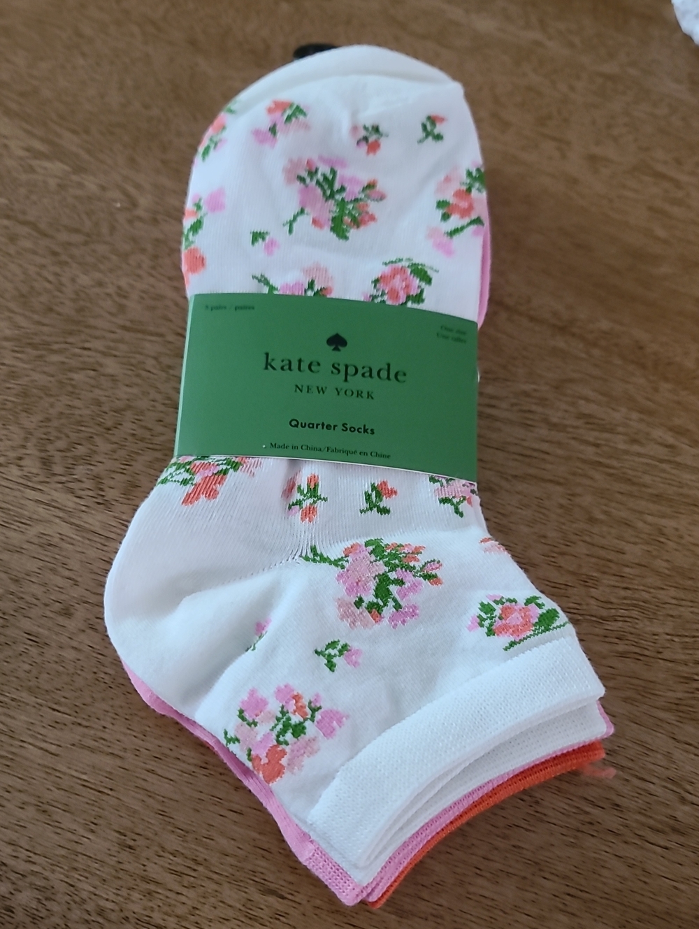 NEW kate spade white ankle socks with pink floral print Set Of 3 - Picture 2 of 4